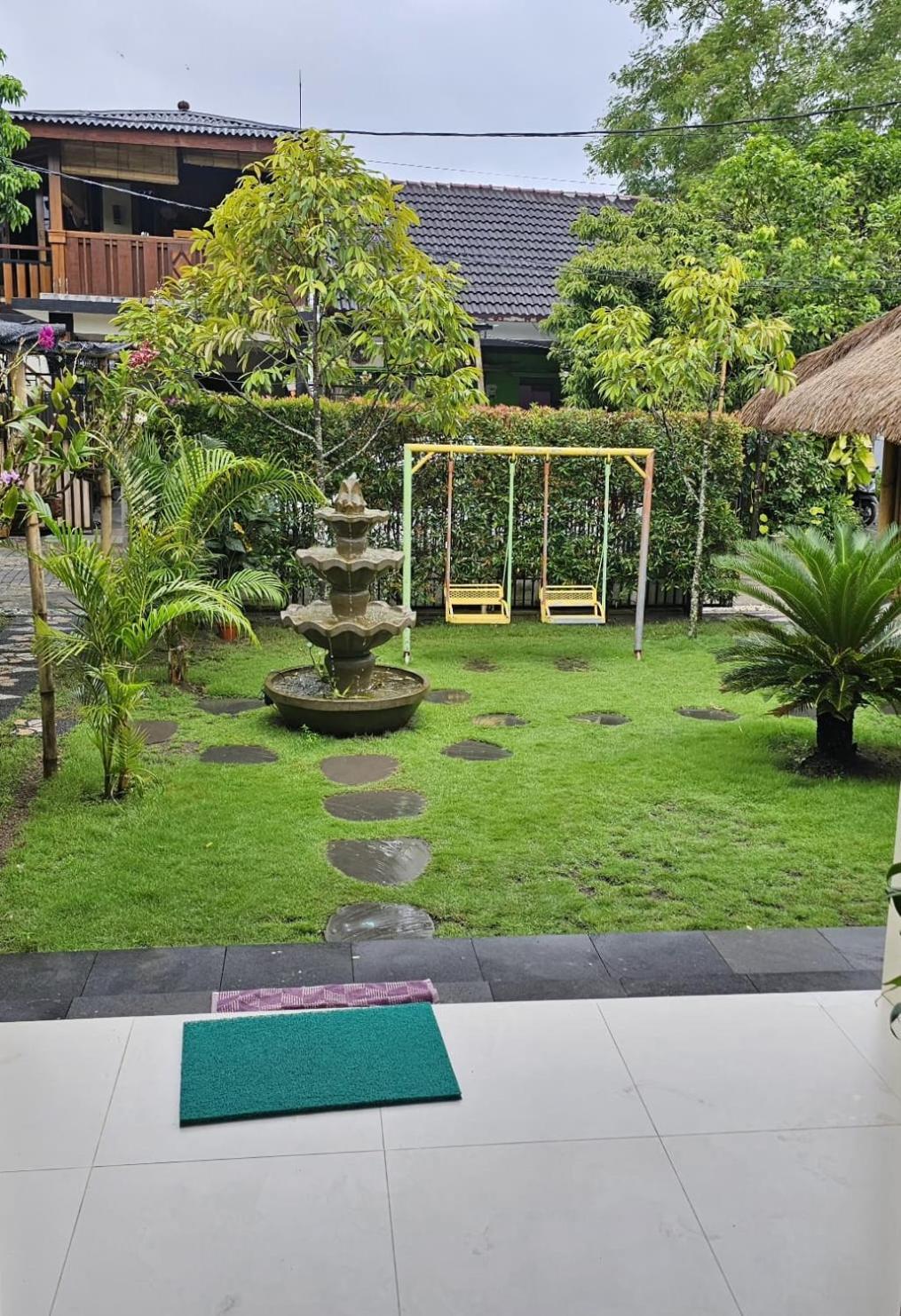 Suci'S Friendly Apartments Mataram Eksteriør billede