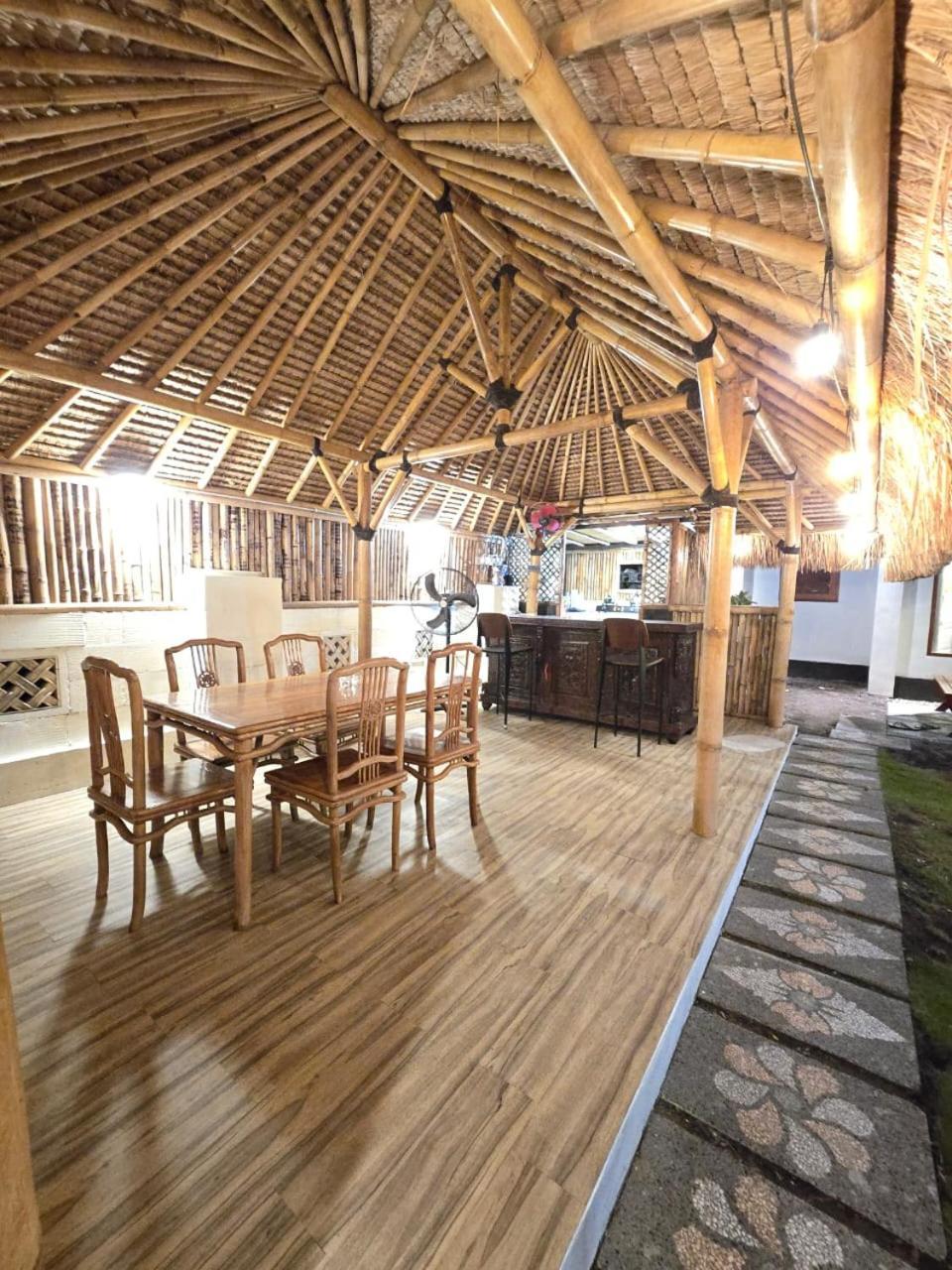 Suci'S Friendly Apartments Mataram Eksteriør billede